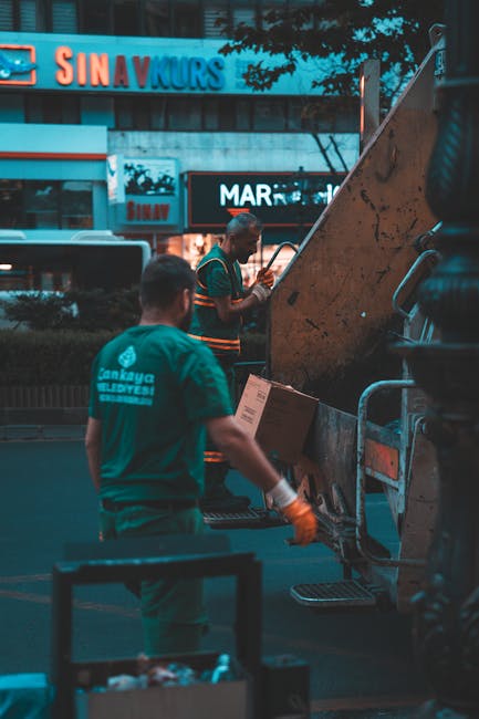 https://wastecollectionmerton.co.uk/blog/compare-manandvan-vs-skip-hire-in-merton/